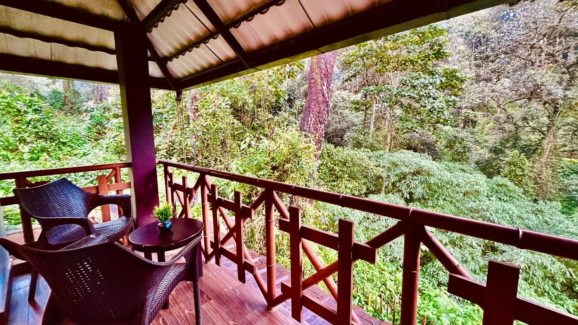 The Misty Resort By Four Season - A Hidden Resort M88827-10692 Munnar Hotel