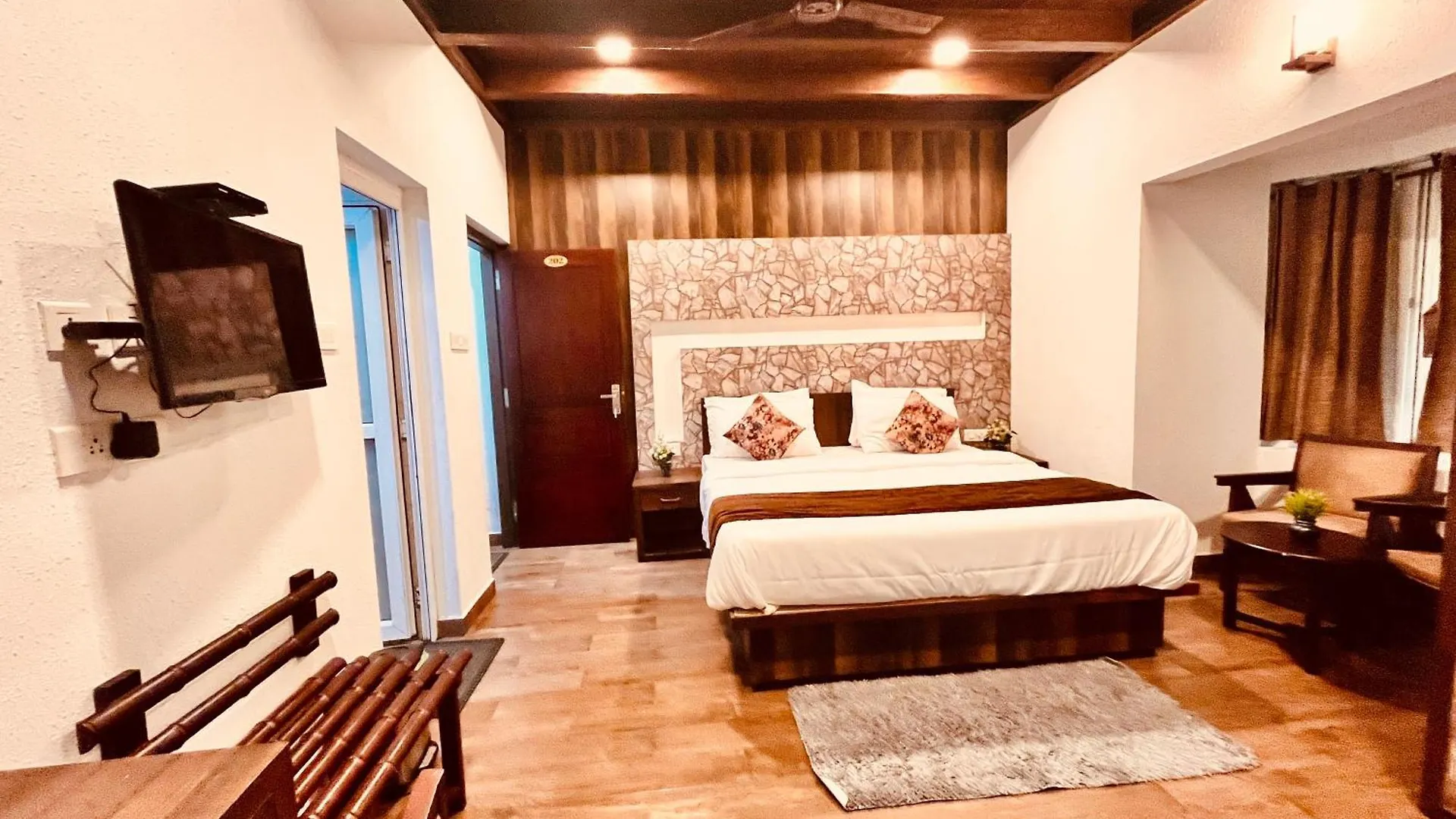 The Misty Resort By Four Season - A Hidden Resort M88827-10692 Munnar Hotel